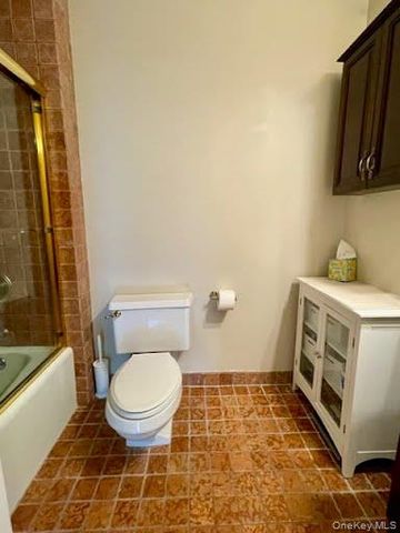 25 Rockledge Avenue 711B, White Plains, NY 10601