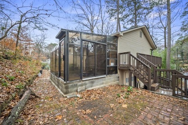 5121 Heather SE Road, Smyrna, GA 30082