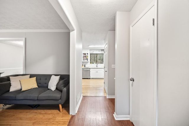 5121 Heather SE Road, Smyrna, GA 30082