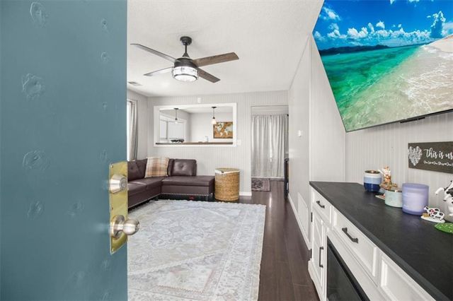 1005 W Marlow Street, Odessa, MO 64076