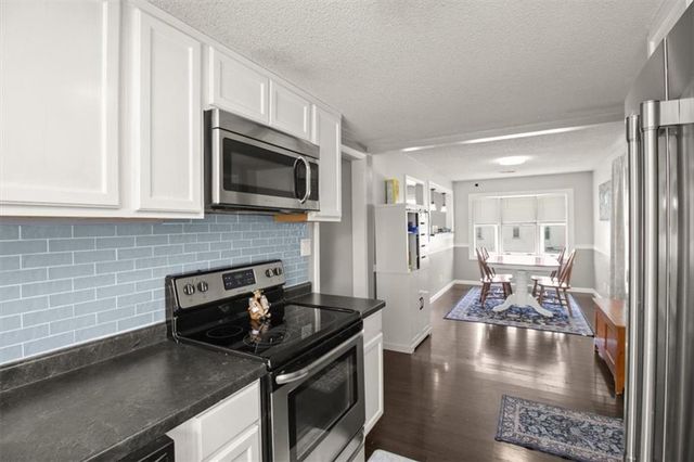 1005 W Marlow Street, Odessa, MO 64076