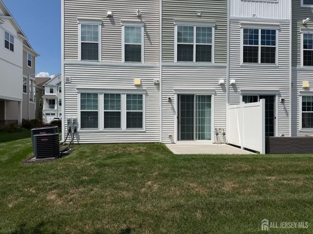 718 Station Road, Dunellen, NJ 08812