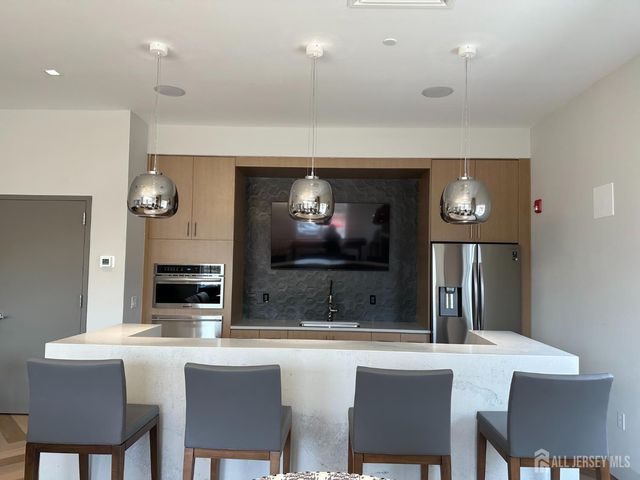 718 Station Road, Dunellen, NJ 08812