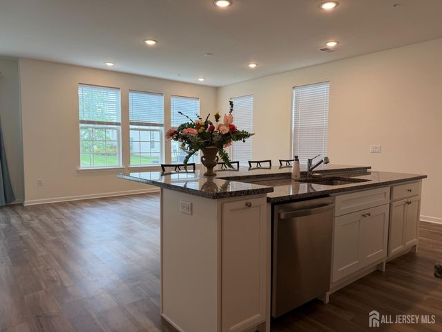 718 Station Road, Dunellen, NJ 08812