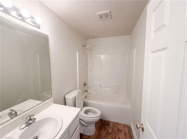 5702 River Glen Drive, Greensboro, NC 27455
