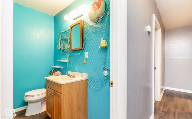 320 New York Street, Austin, IN 47102