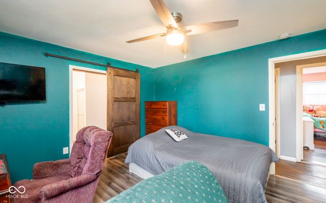 320 New York Street, Austin, IN 47102