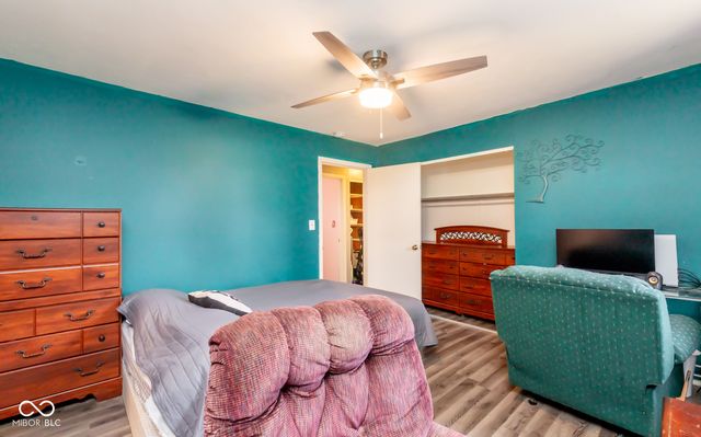 320 New York Street, Austin, IN 47102