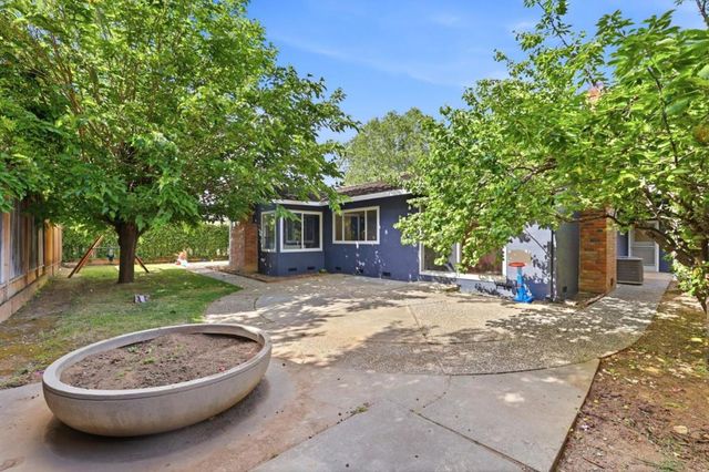 2337 Walden Square, San Jose, CA 95124