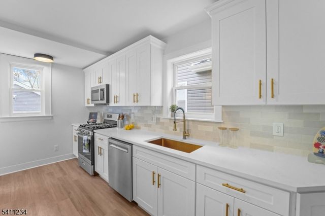 48 Adams St, Irvington Twp., NJ 07111