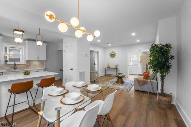 48 Adams St, Irvington Twp., NJ 07111