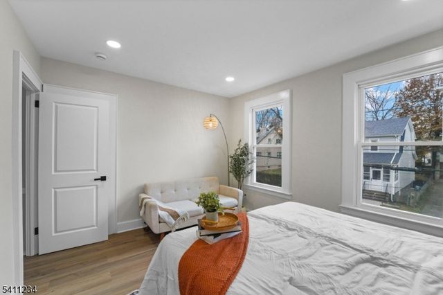 48 Adams St, Irvington Twp., NJ 07111