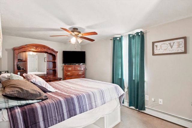 25 Pinewood Loop, Sandown, NH 03873