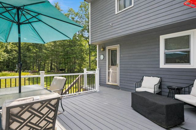 25 Pinewood Loop, Sandown, NH 03873