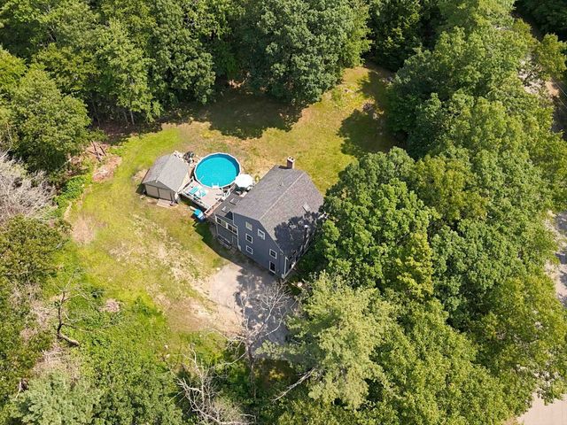25 Pinewood Loop, Sandown, NH 03873