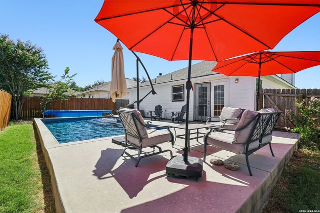 132 SLEEPY VLG, Cibolo, TX 78108