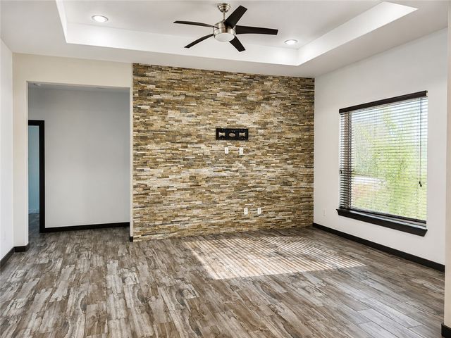 4668 N US Highway 281, Alice, TX 78332