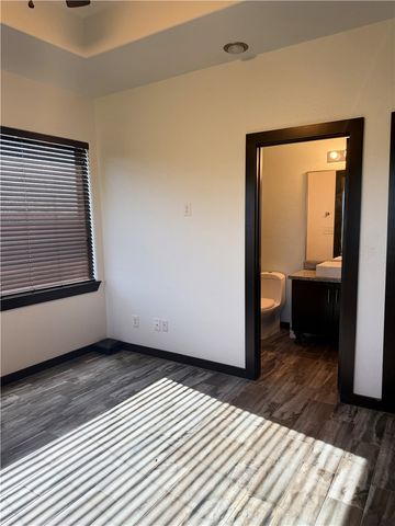 4668 N US Highway 281, Alice, TX 78332