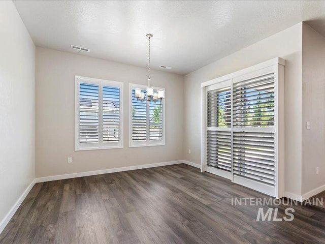 1817 W Henry's Fork Drive, Meridian, ID 83642