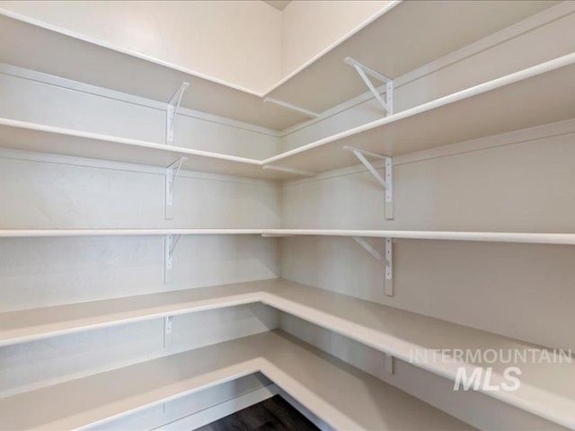 1817 W Henry's Fork Drive, Meridian, ID 83642