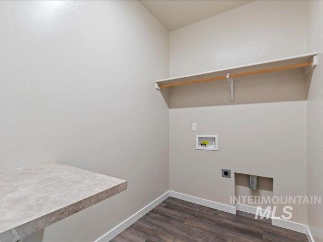 1817 W Henry's Fork Drive, Meridian, ID 83642