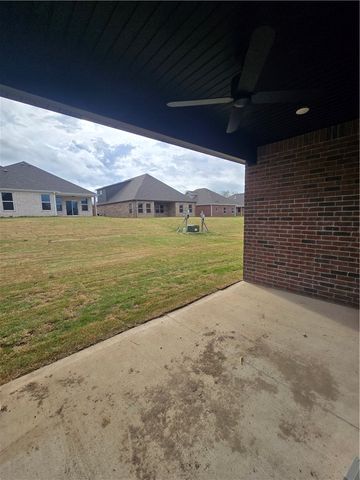 2307 N Lexington Street, Siloam Springs, AR 72761