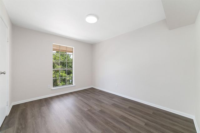 3770 Lovers Wood Lane 709, Houston, TX 77014