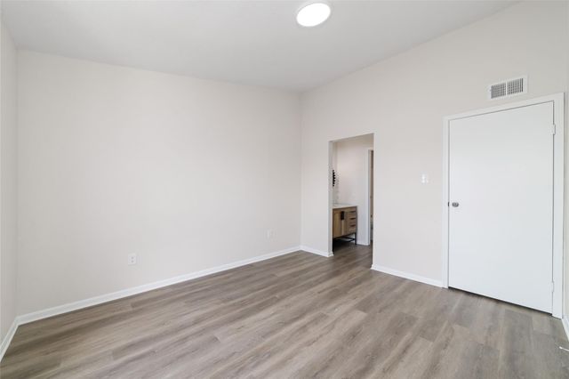 3770 Lovers Wood Lane 709, Houston, TX 77014