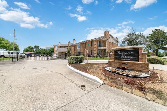 3770 Lovers Wood Lane 709, Houston, TX 77014