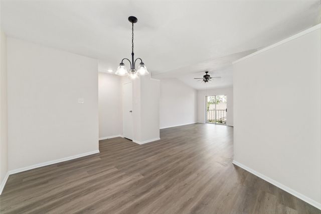 3770 Lovers Wood Lane 709, Houston, TX 77014