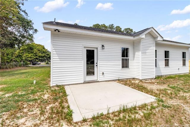 745 Porter Road, Hope Mills, NC 28348