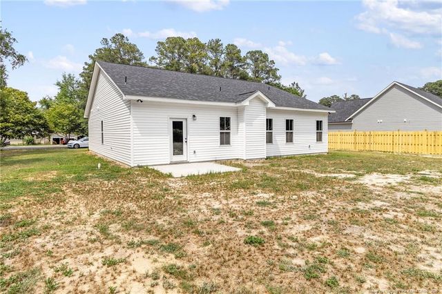 745 Porter Road, Hope Mills, NC 28348