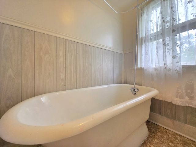 1505 Lawn Avenue, Middletown, OH 45044
