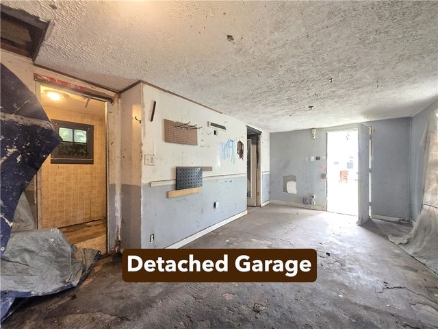 1505 Lawn Avenue, Middletown, OH 45044