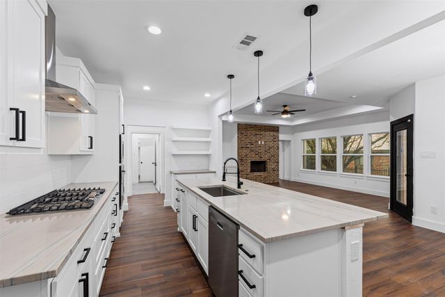 118 Mischief Lane, Rockwall, TX 75032