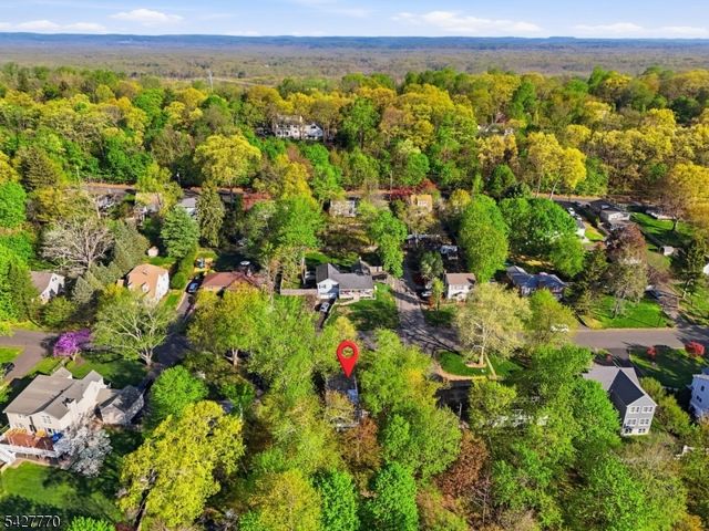 101 Gates Ave, Long Hill Twp., NJ 07933