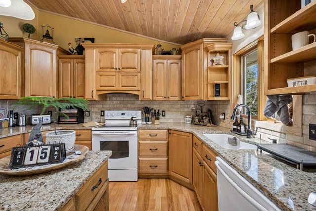 13606 288th Avenue, Zimmerman, MN 55398