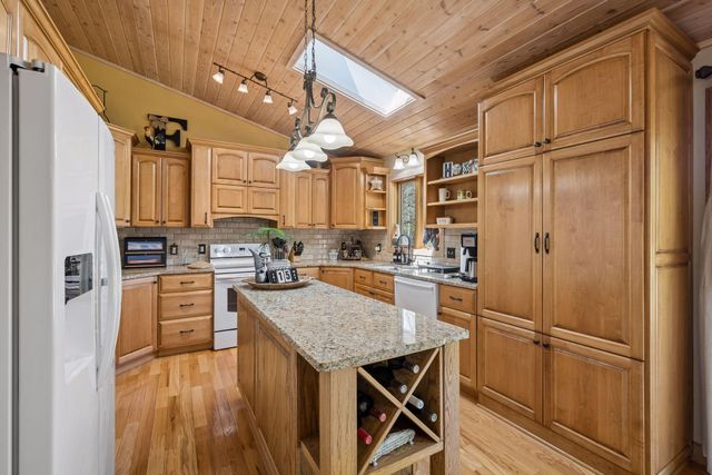 13606 288th Avenue, Zimmerman, MN 55398