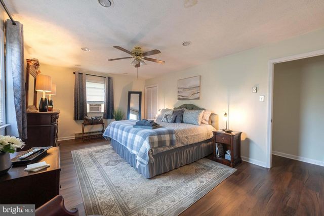 4462 MARTINSBURG PIKE, Clear Brook, VA 22624