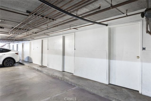 333 Riverdale Drive 15, Glendale, CA 91204