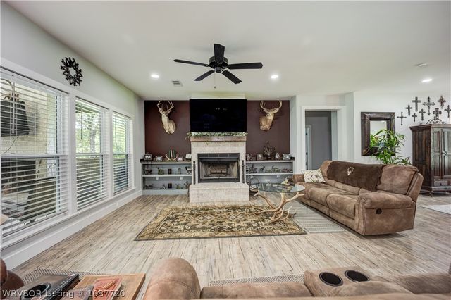 2300 Mount Harmony Road, Greenwood, AR 72936