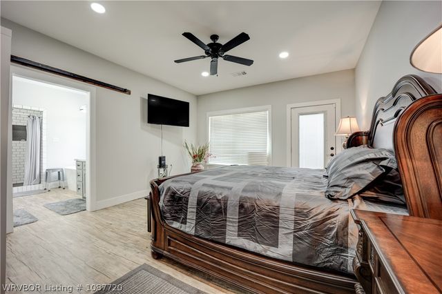 2300 Mount Harmony Road, Greenwood, AR 72936