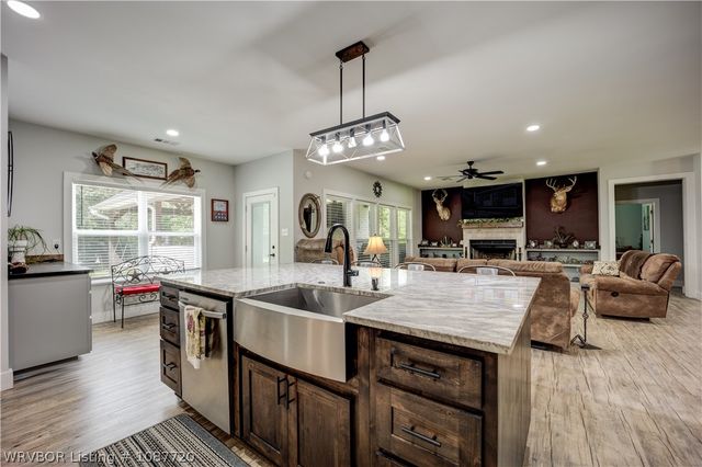 2300 Mount Harmony Road, Greenwood, AR 72936