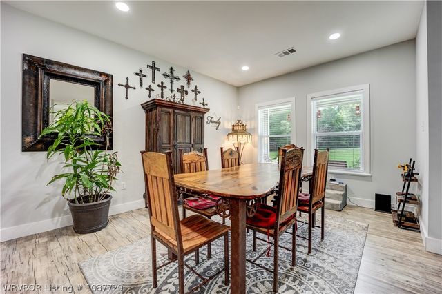 2300 Mount Harmony Road, Greenwood, AR 72936