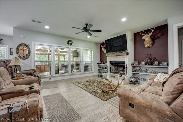 2300 Mount Harmony Road, Greenwood, AR 72936