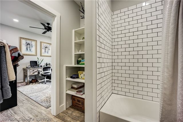 2300 Mount Harmony Road, Greenwood, AR 72936