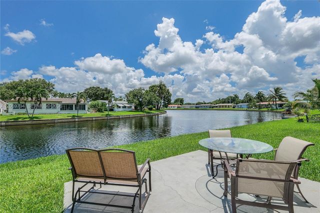 4712 NW 47th Terrace, Tamarac, FL 33319