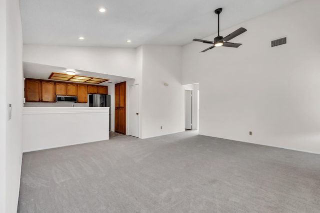 6400 Sunnyfield Way, Sacramento, CA 95823