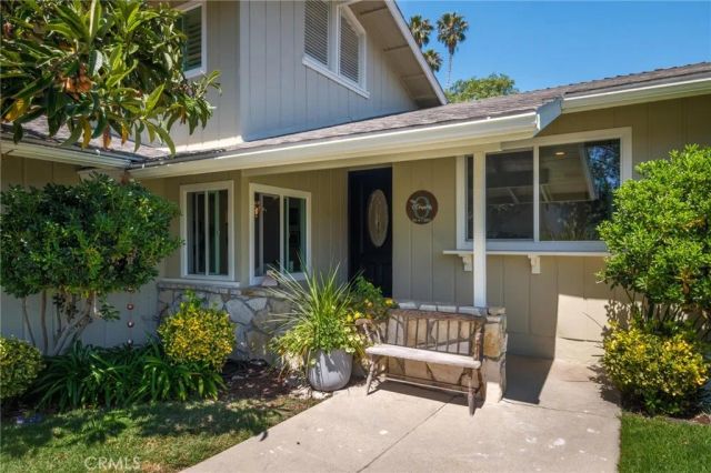 29512 Whitley Collins, Rancho Palos Verdes, CA 90275