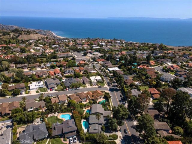 29512 Whitley Collins, Rancho Palos Verdes, CA 90275